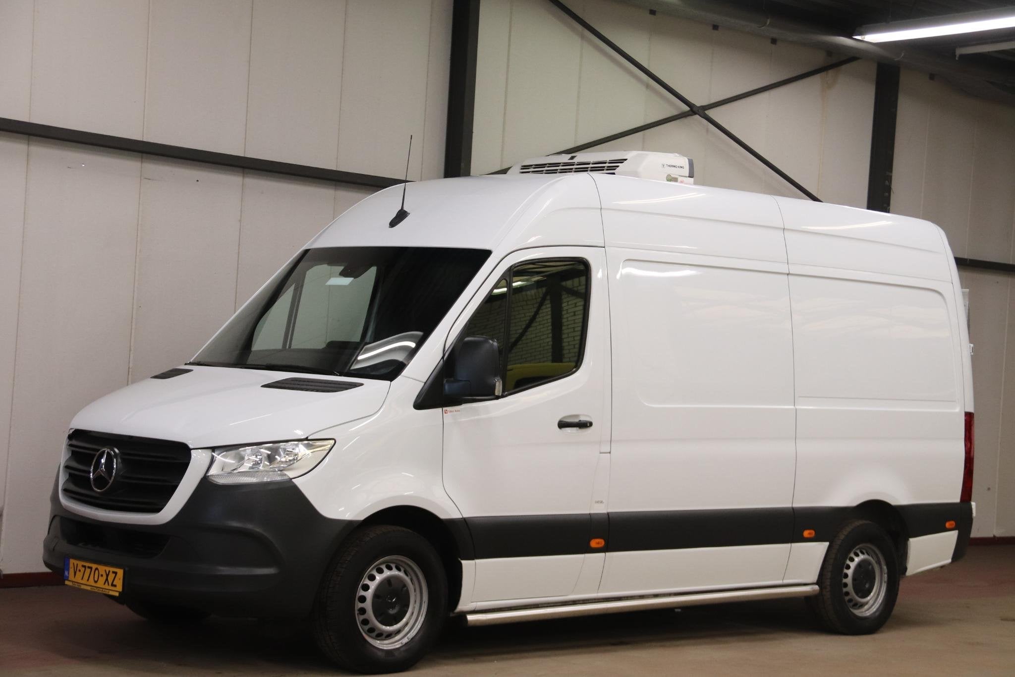 Mercedes-Benz Sprinter 316 L2H2 KOELWAGEN VRIESAUTO MET LAAD, Gebruikt, Euro 6, 2000 kg, Bedrijf