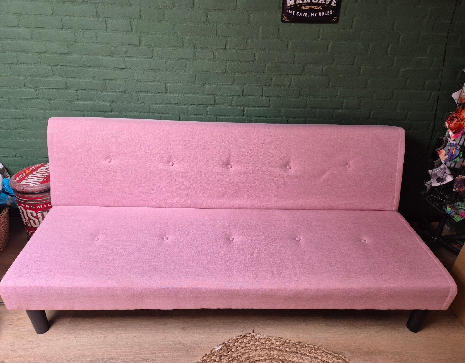 Roze slaapbank/futon - zo goed als nieuw, Ophalen of Verzenden