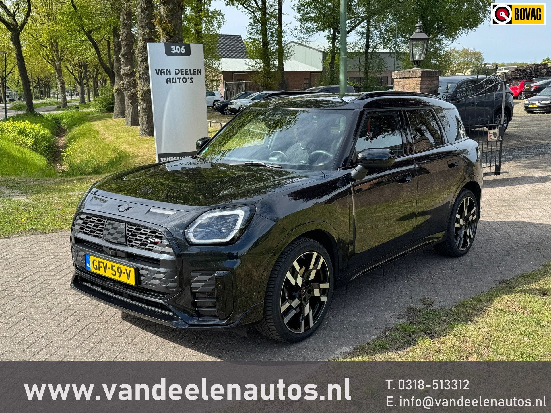 Mini Mini Countryman 1.5 C John Cooper Works Pano/H&K/360cam, Auto's, Verwarmde buitenspiegels, Gebruikt, Zwart, 3 cilinders