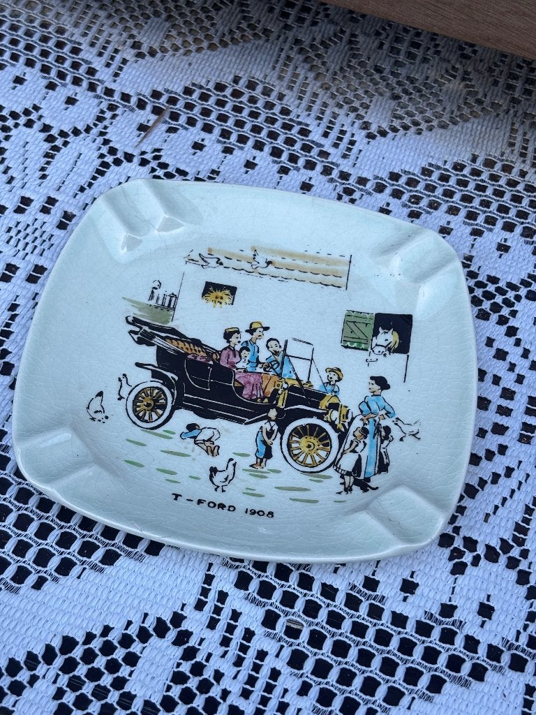 Vintage asbak Koninklijke plateelbakkerij Gouda Nederland, Ophalen of Verzenden