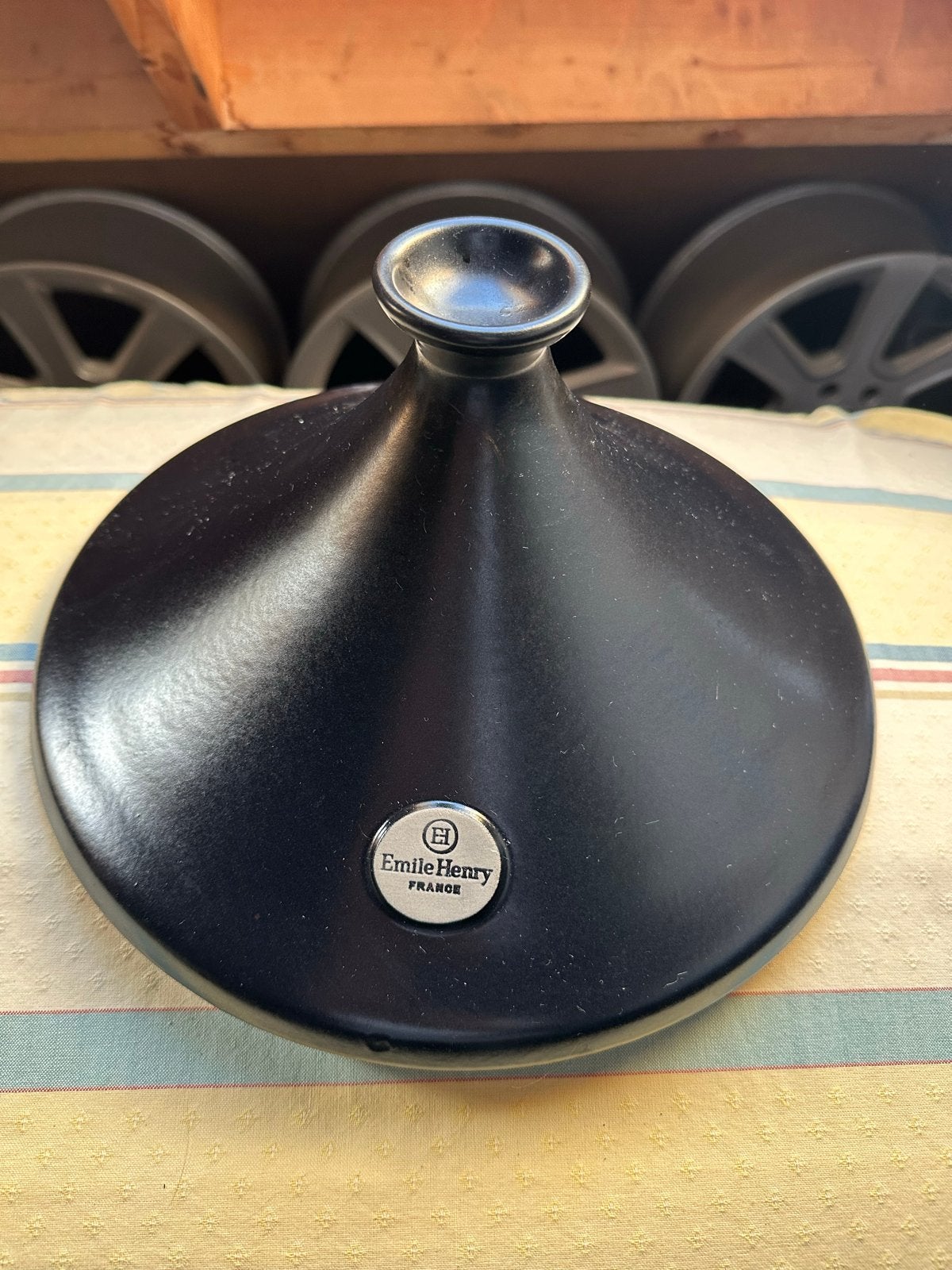 Deksel voor Emile Henry Tajine - Zwart - Zo goed als nieuw, Tajine, Ophalen of Verzenden, Zo goed als nieuw, Steen/keramiek