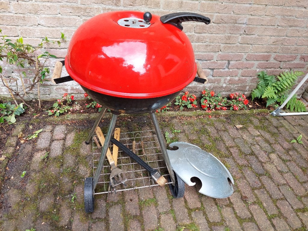Barbecue, Ophalen of Verzenden, Gebruikt, Met accessoires