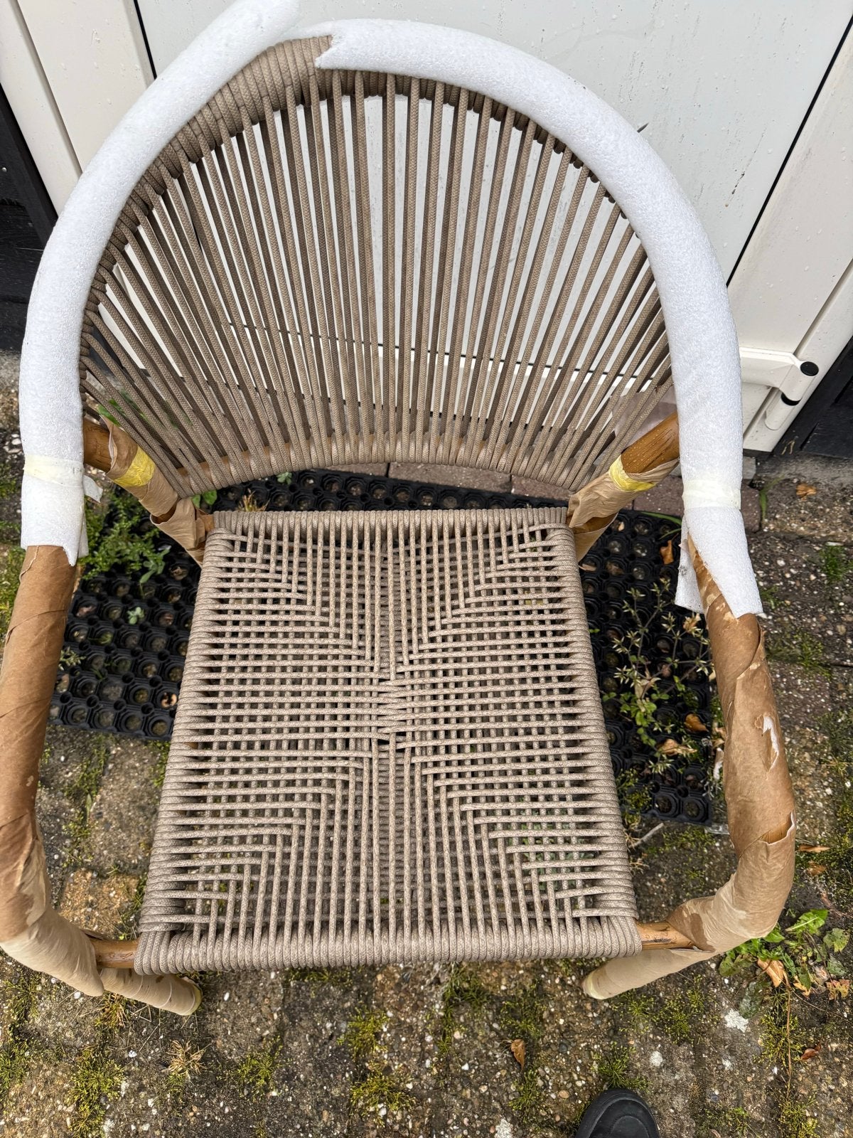 Nieuwe rotan stoel - Ongebruikt en stijlvol, Huis en Inrichting, Overige kleuren, Nieuw, Riet of Rotan, Ophalen of Verzenden