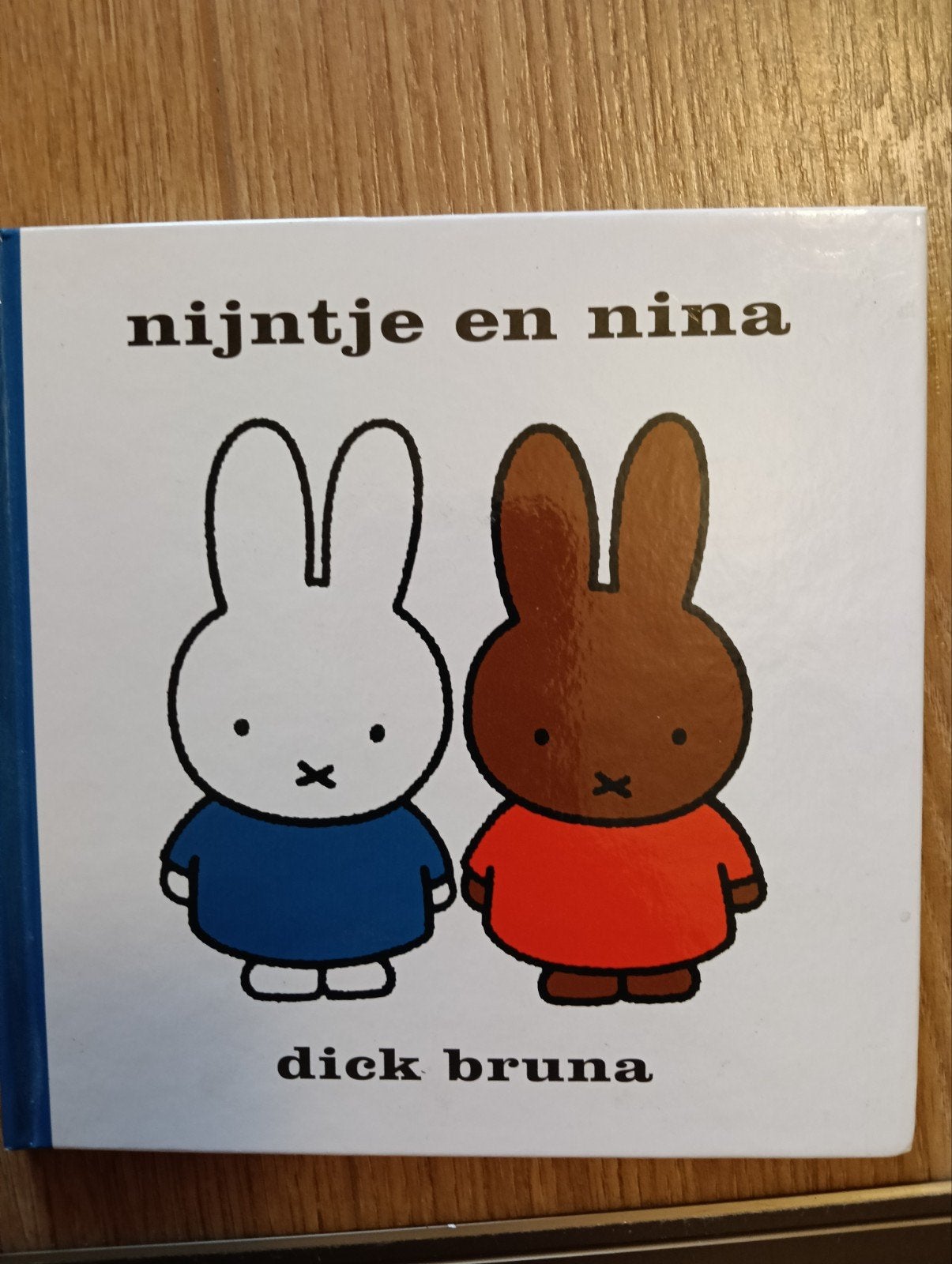 Dick Bruna - Nijntje en Nina, Fictie algemeen, Ophalen of Verzenden, Zo goed als nieuw, Dick Bruna
