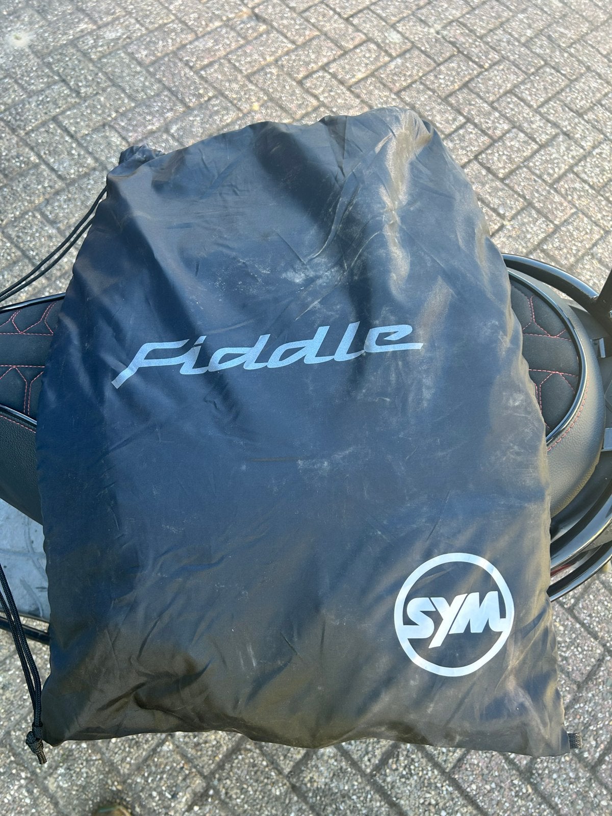 Nieuw beenkleed Sym Fiddle, Fietsen en Brommers, Ophalen of Verzenden, Nieuw, Overige typen, SYM