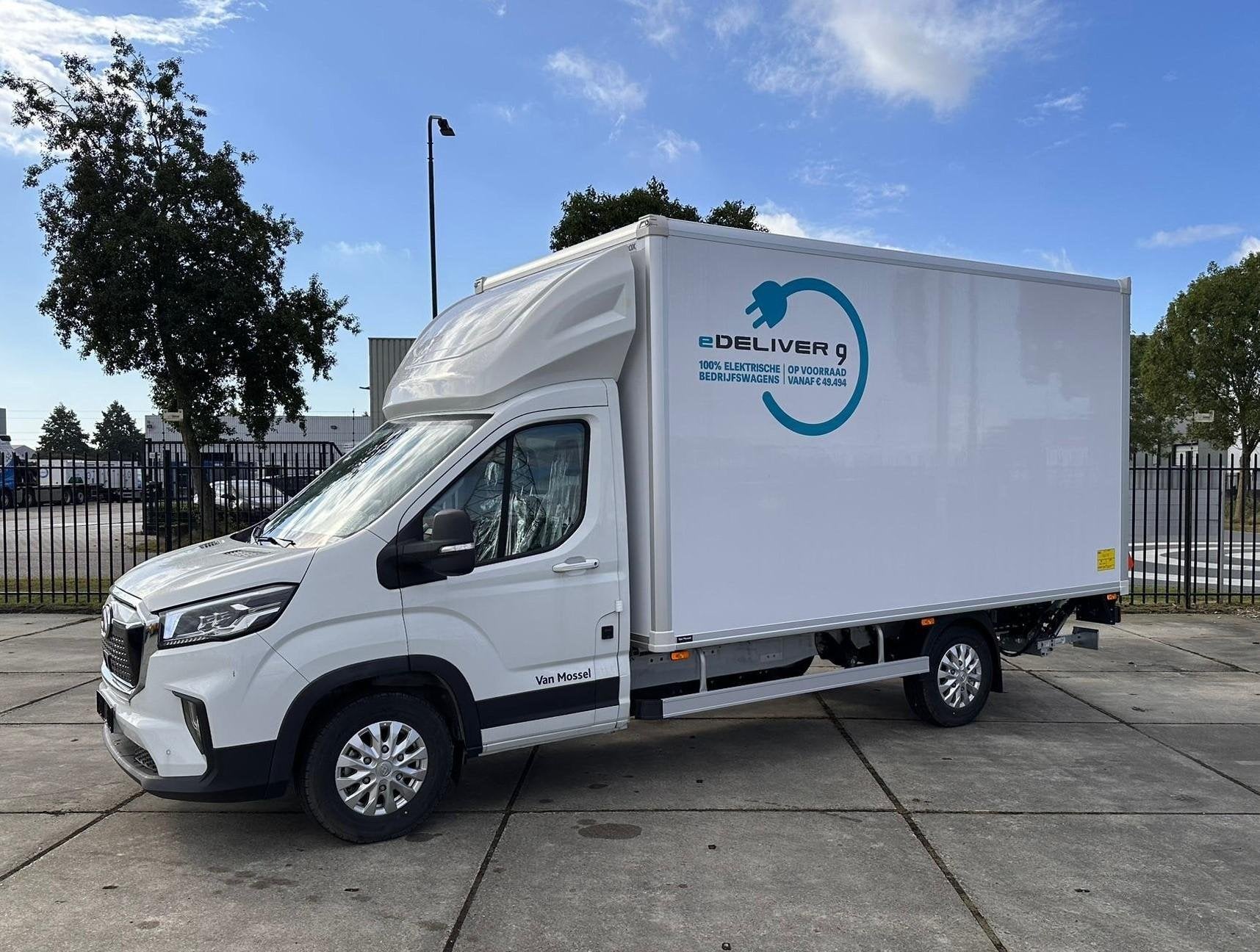 Maxus eDeliver 9 L4 Citybox 65kWh | 11kw AC | 3.500kg | 750k