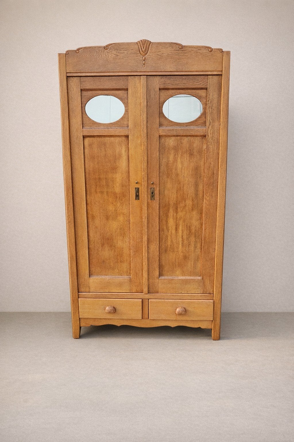 Eiken 2 deurs kast, Huis en Inrichting, Kasten | Kledingkasten, Zo goed als nieuw, 150 tot 200 cm, 100 tot 150 cm, 25 tot 50 cm