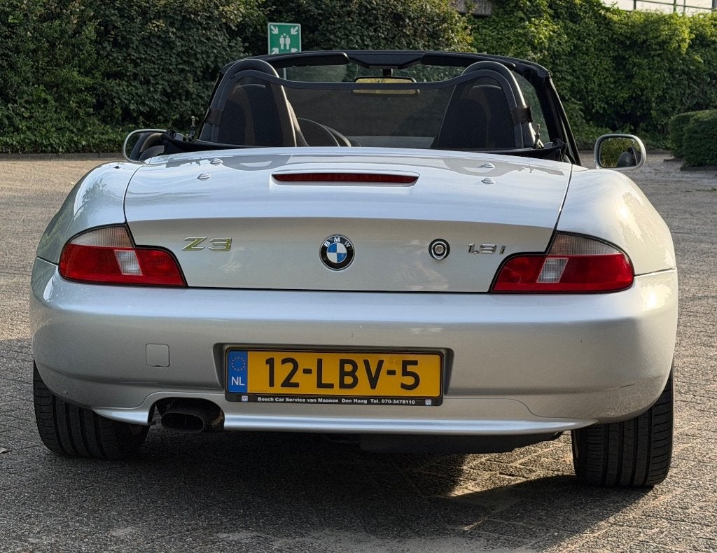 BMW Z3 1.9 I Roadster 2003 - 86000km Wide body zilver, 13 km/l, 4 cilinders, Cabriolet, Leder