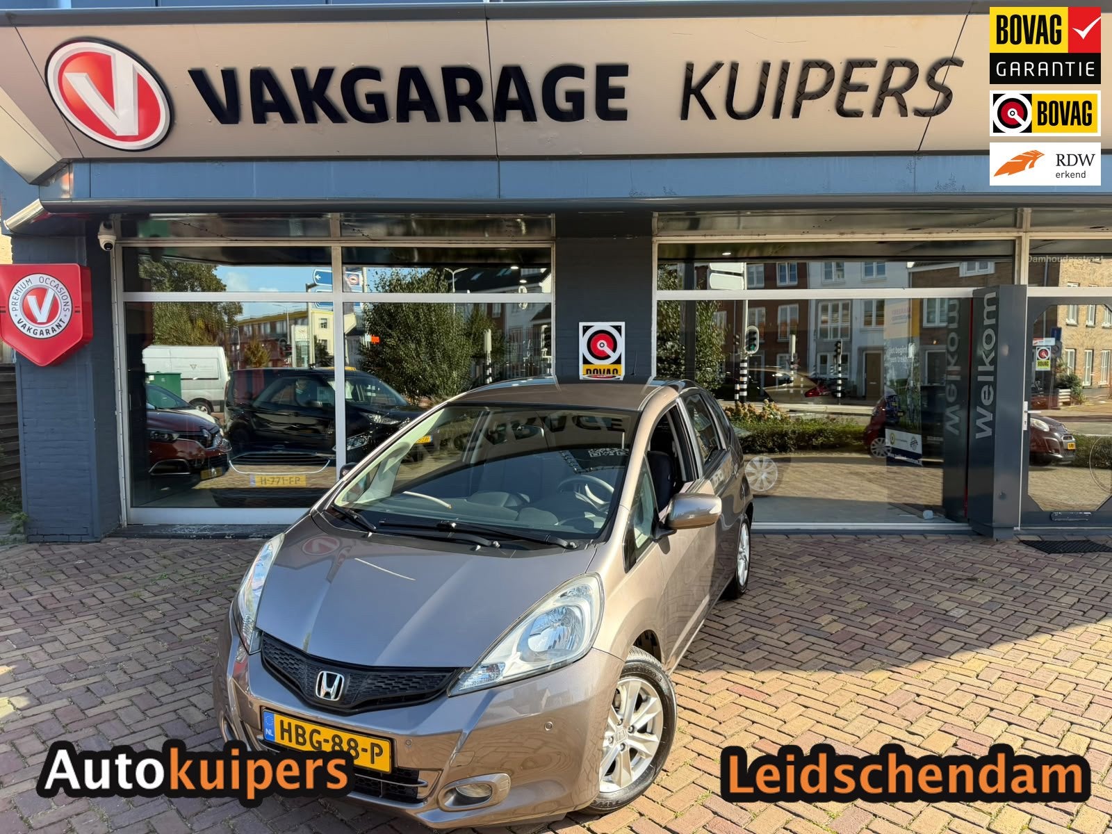 Honda JAZZ 1.4 Comfort, Auto's, Stof, Gebruikt, Zwart, 4 cilinders