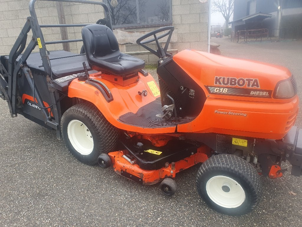 Kubota G18 met hooglosfunctie dieselgrasmaaier, Gebruikt, Tot 2500, Tot 80 Pk, Ophalen