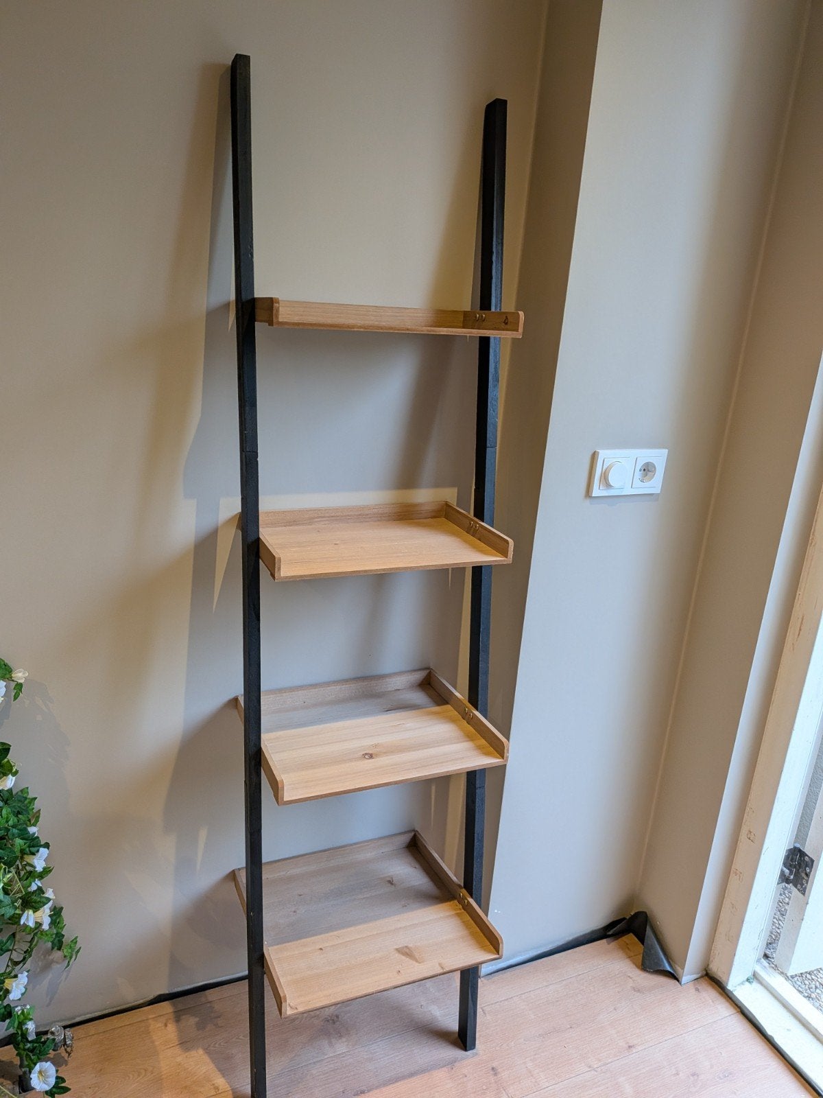decoratie trap met schappen 160cm, Ophalen, Zo goed als nieuw