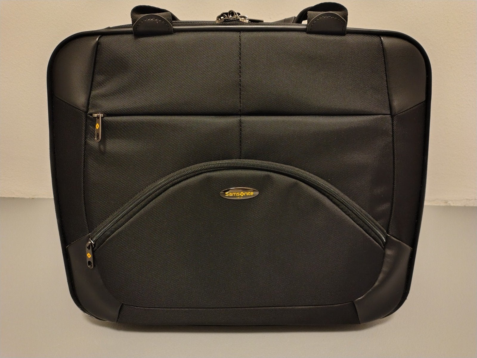 Samsonite trolley / laptoptas met wieltjes, Sieraden, Tassen en Uiterlijk, Tassen | Reistassen en Weekendtassen, 40 tot 60 cm
