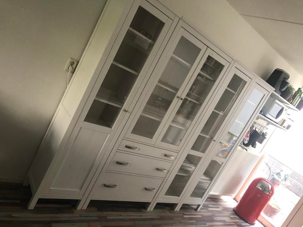 Ikea Hemnes boekenkast/vitrinekast combinatie - 4 delen, Ophalen, Gebruikt, Met deur(en), Grenenhout