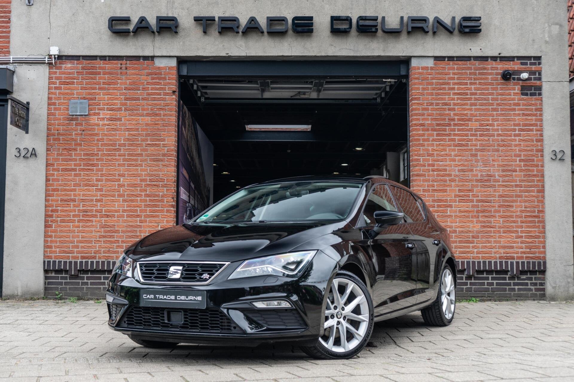 Seat Leon 1.8 TSI FR Pano / Camera / Navi, Auto's, 1227 kg, Gebruikt, 4 cilinders, Automatische klimaatregeling