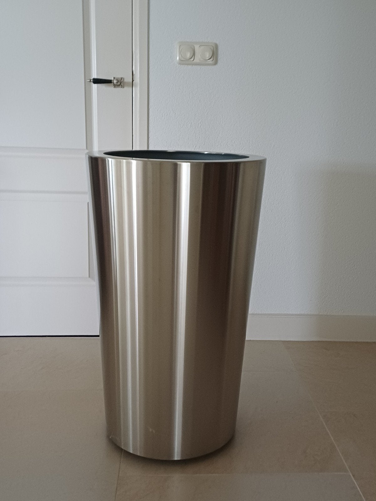 Hoge rvs vaas, Ophalen, Zo goed als nieuw, Zilver, 80 cm
