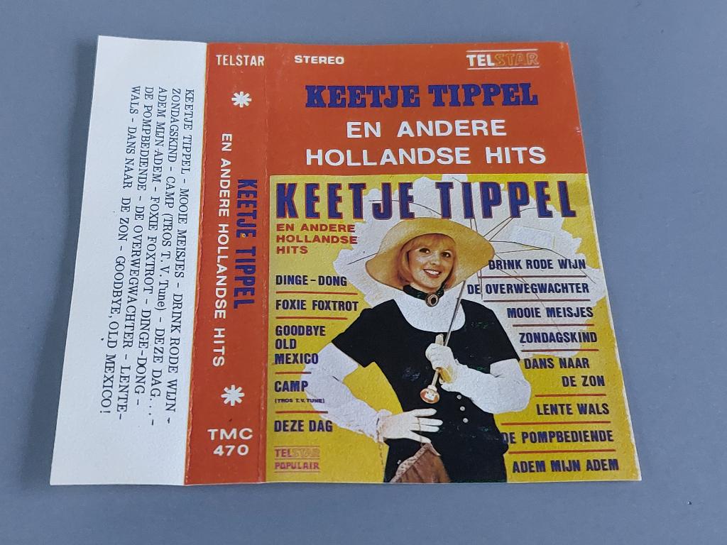 KEETJE TIPPEL EN ANDERE HOLLANDSE HITS (MC), 1 bandje, Ophalen of Verzenden, Zo goed als nieuw, Origineel