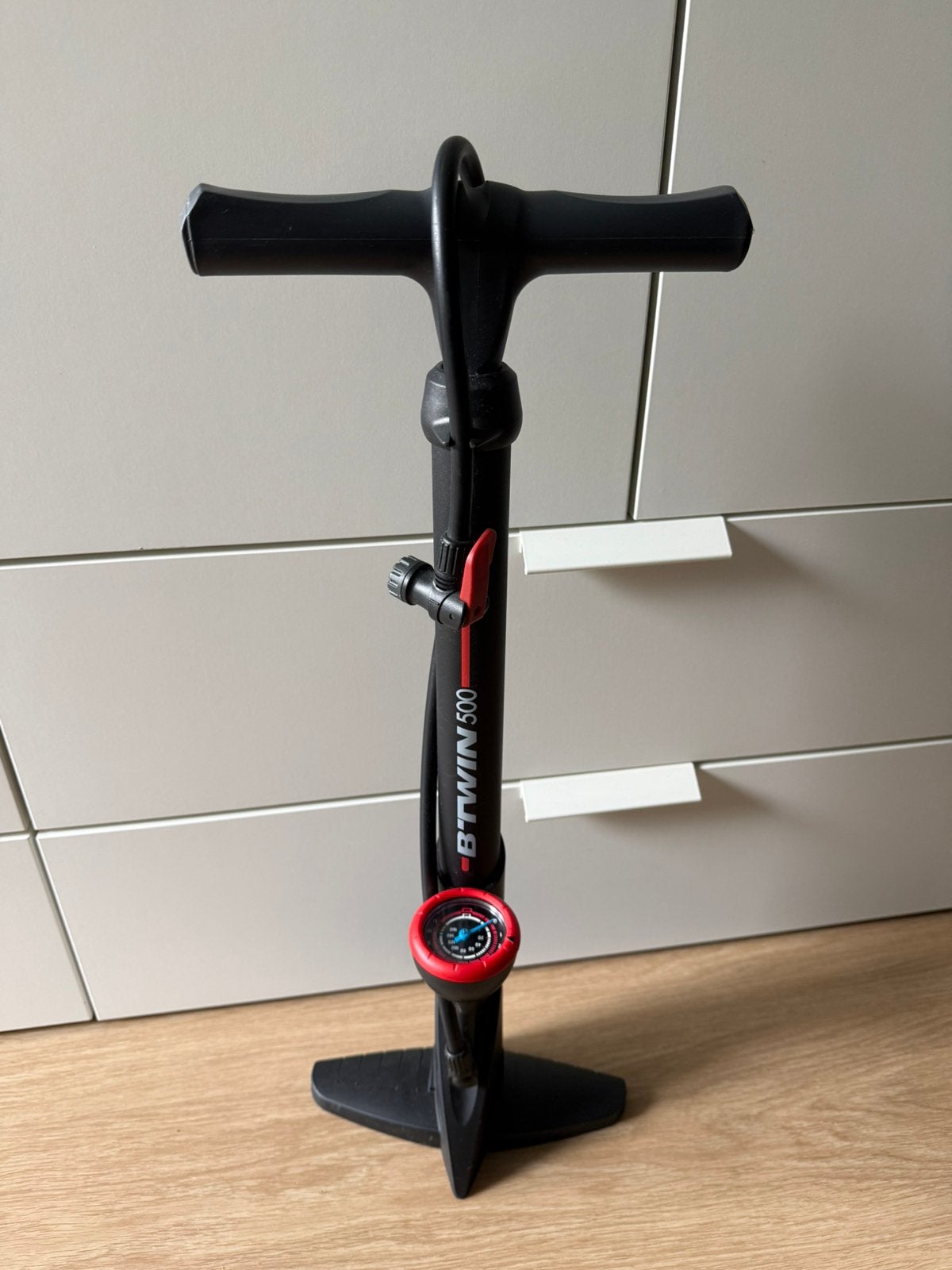 Fietspomp - Decathlon BTwin 500, Ophalen, Drukmeter, Zo goed als nieuw
