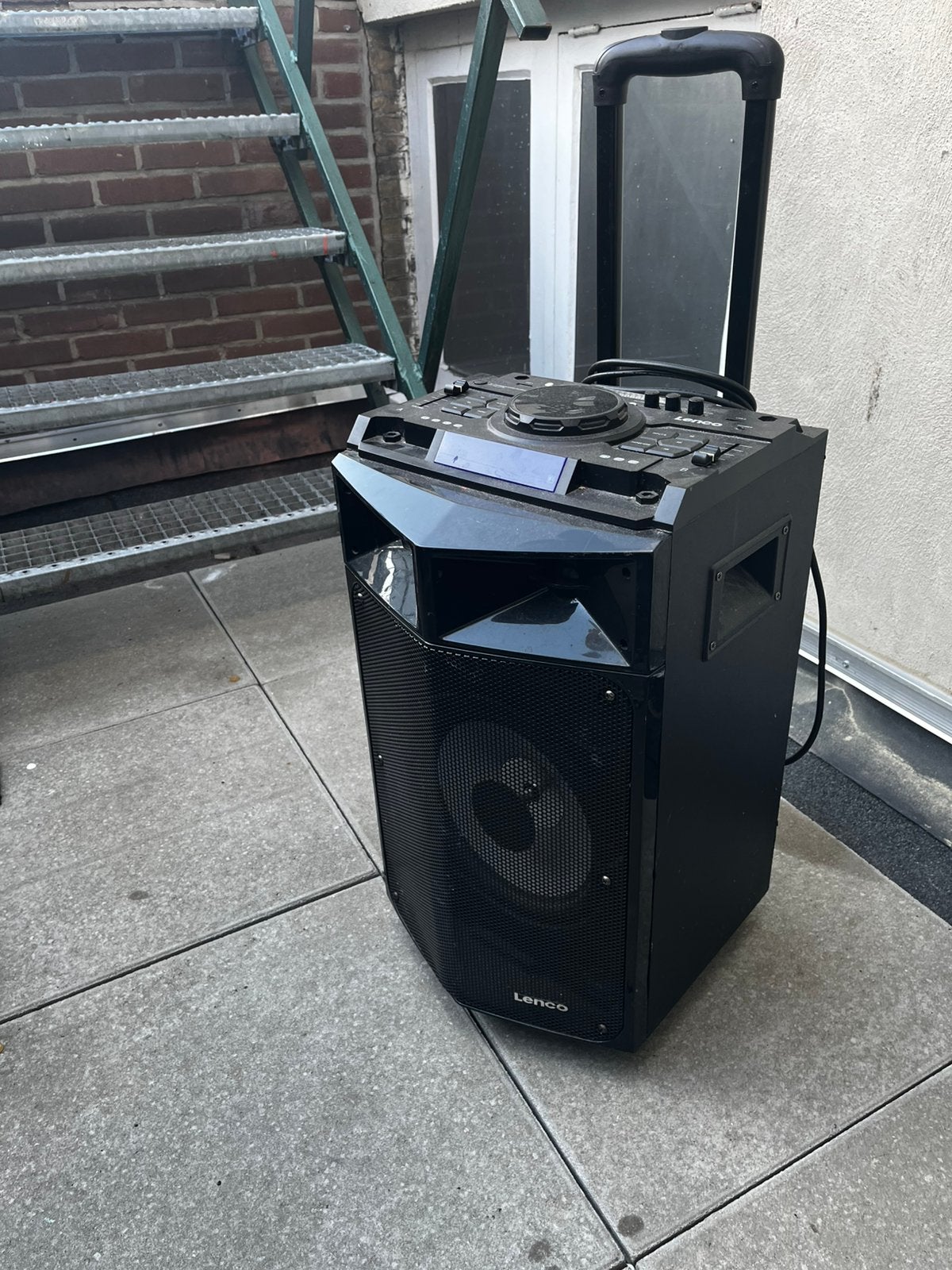 Lenco party muziek box, Muziek en Instrumenten, Soundmodules, Ophalen, Gebruikt, Overige merken