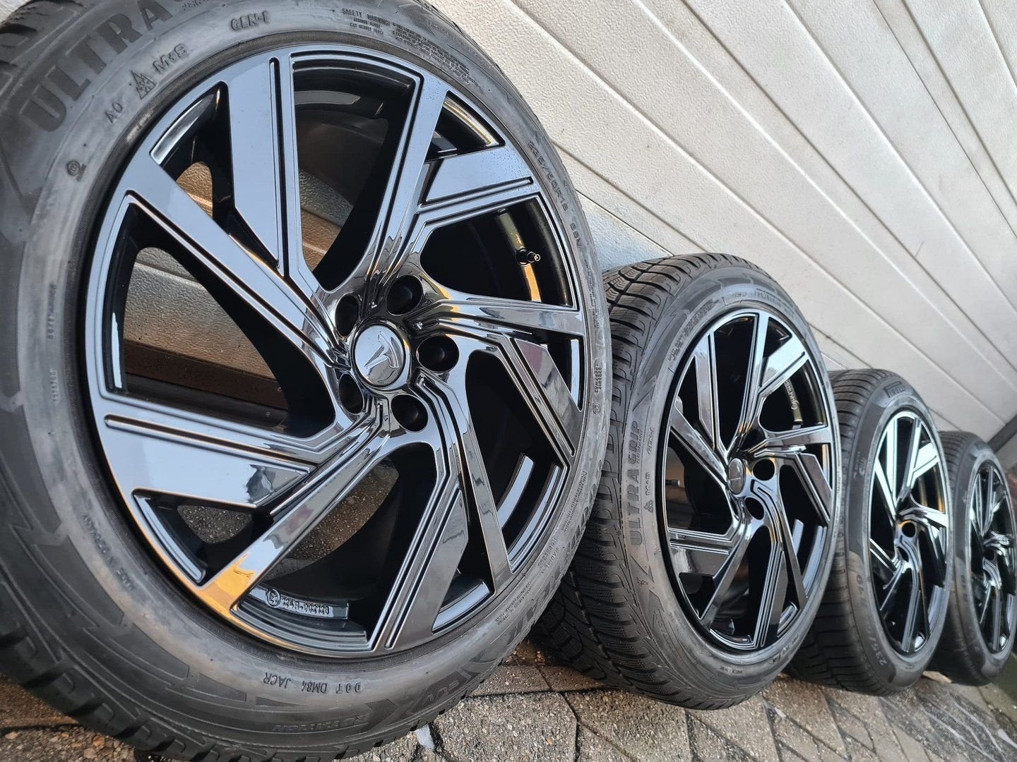 19 “ Tesla Model Y velgen Performance winterbanden sensoren, 19 inch, 255 mm, -, -