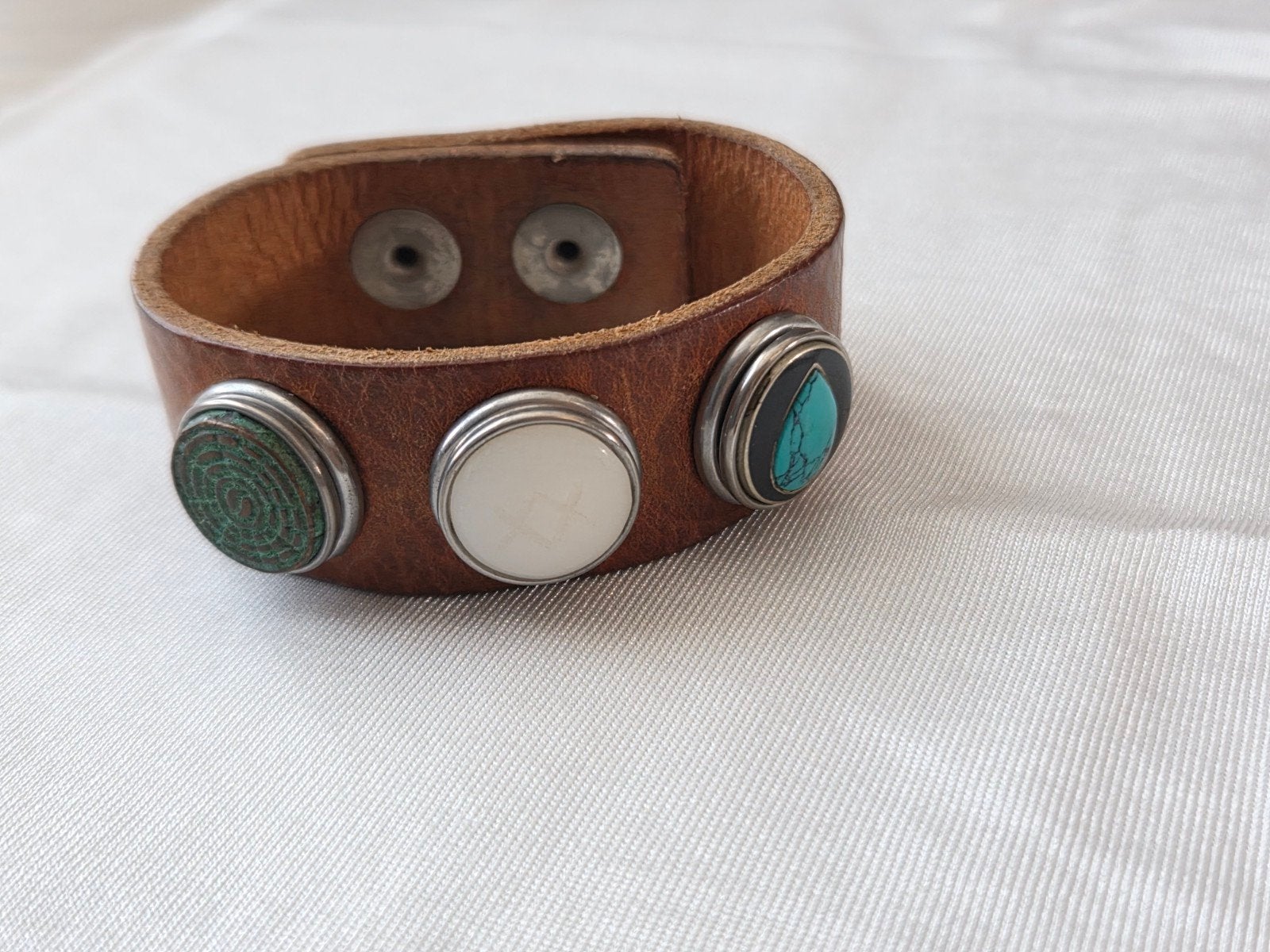 Noosa Amsterdam armband bruin leer met 3 originele studs, Bruin, Leer, Ophalen of Verzenden, Zo goed als nieuw