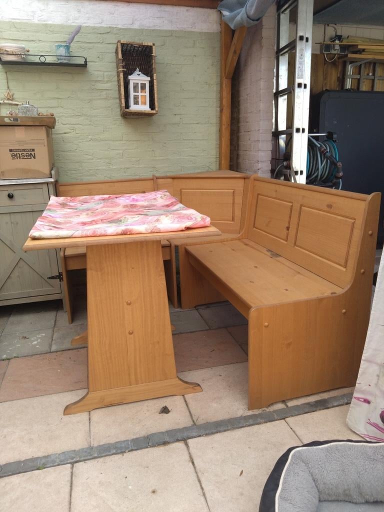 Keuken hoekbank met tafel, Ophalen, Zo goed als nieuw