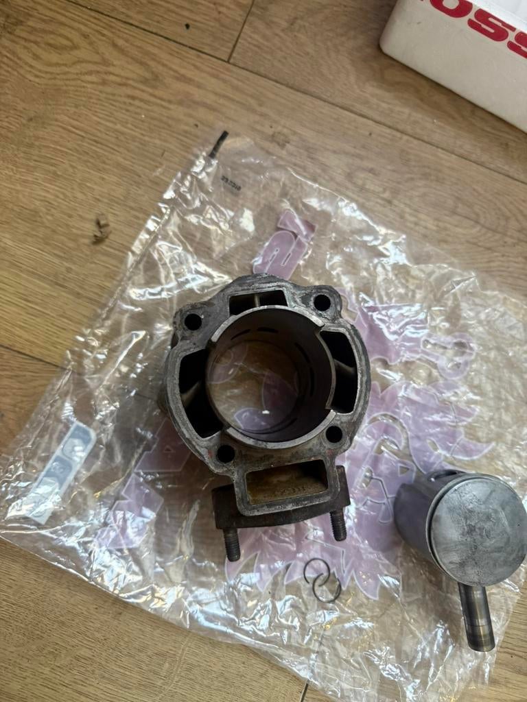 150cc lc hexagon cilinder en zuiger, werkend gedemonteerd, Ophalen of Verzenden, Zo goed als nieuw, Cilinder