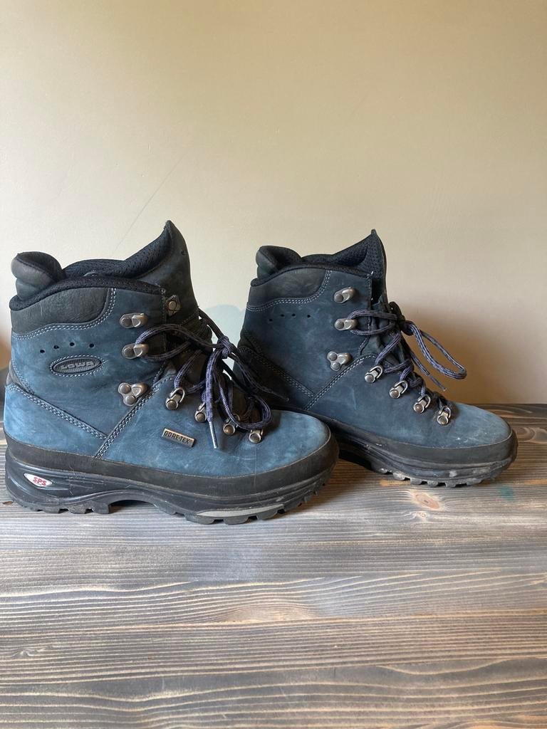 Lowa 40 dames, Ophalen of Verzenden, Gebruikt, Schoenen
