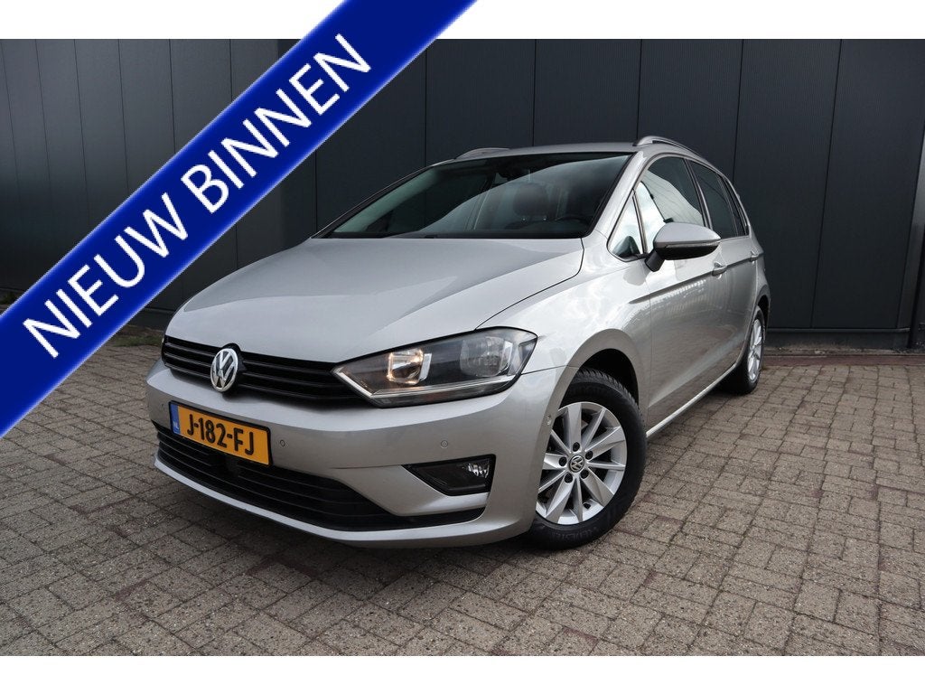 Volkswagen Golf Sportsvan 1.2 TSI Highline Automaat Navigati, 12 maanden, Stof, Gebruikt, 4 cilinders