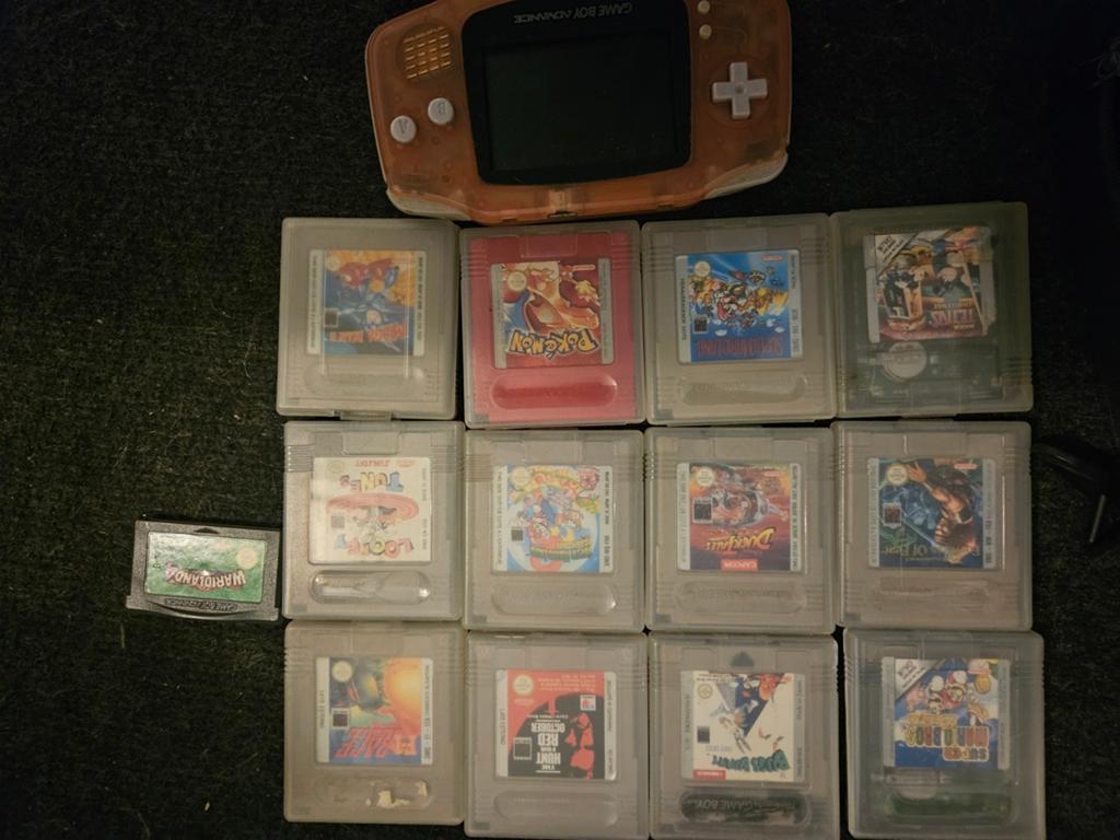 Gameboy advance met 18 games Megaman2 pokemon super mario, Spelcomputers en Games, Gebruikt, 1 speler, Vanaf 3 jaar, Ophalen