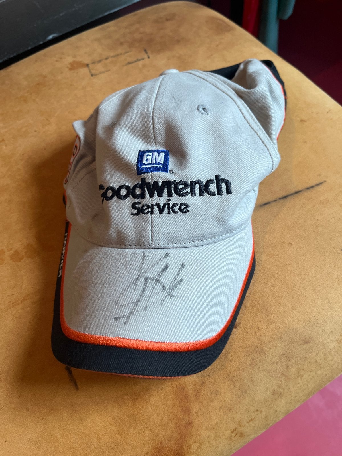 Gesigneerde Kevin Harvick NASCAR Goodwrench Service Cap, Ophalen of Verzenden, Gebruikt, Auto's