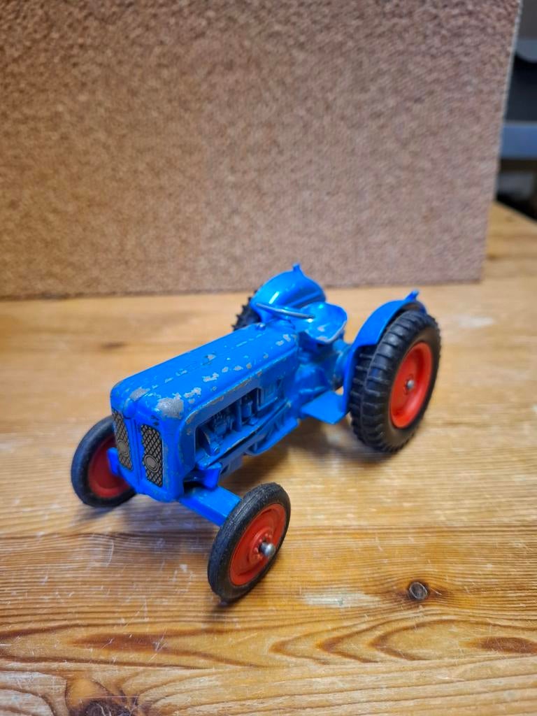Crescent Toys Fordson, Ophalen of Verzenden, Gebruikt