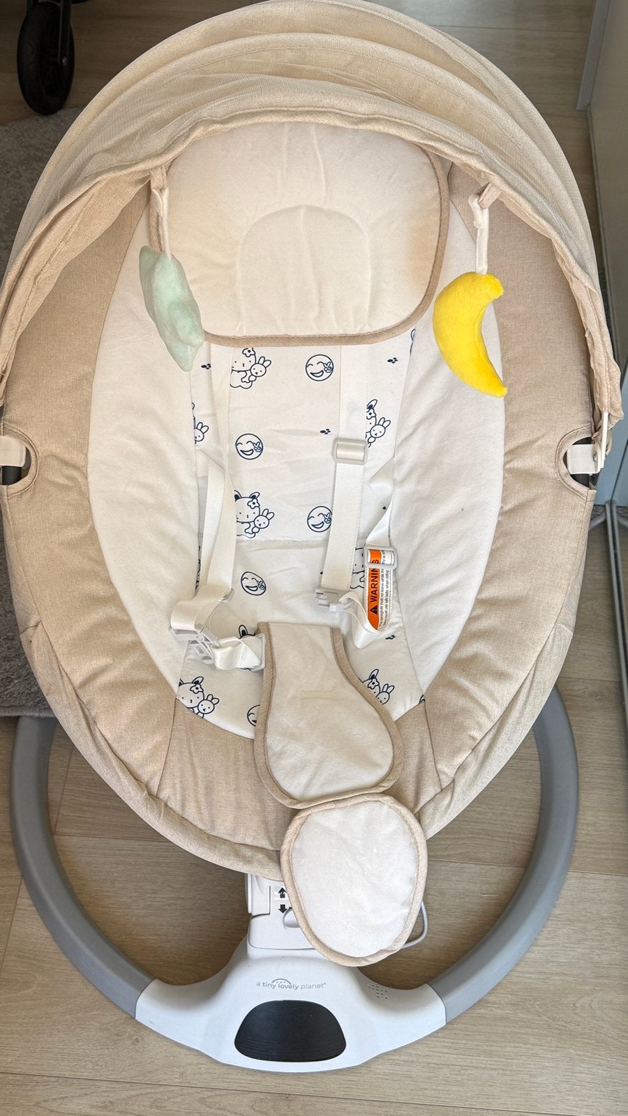 Schommelstoel Baby - Elektrisch - Baby Swing Beige, Ophalen, Zo goed als nieuw