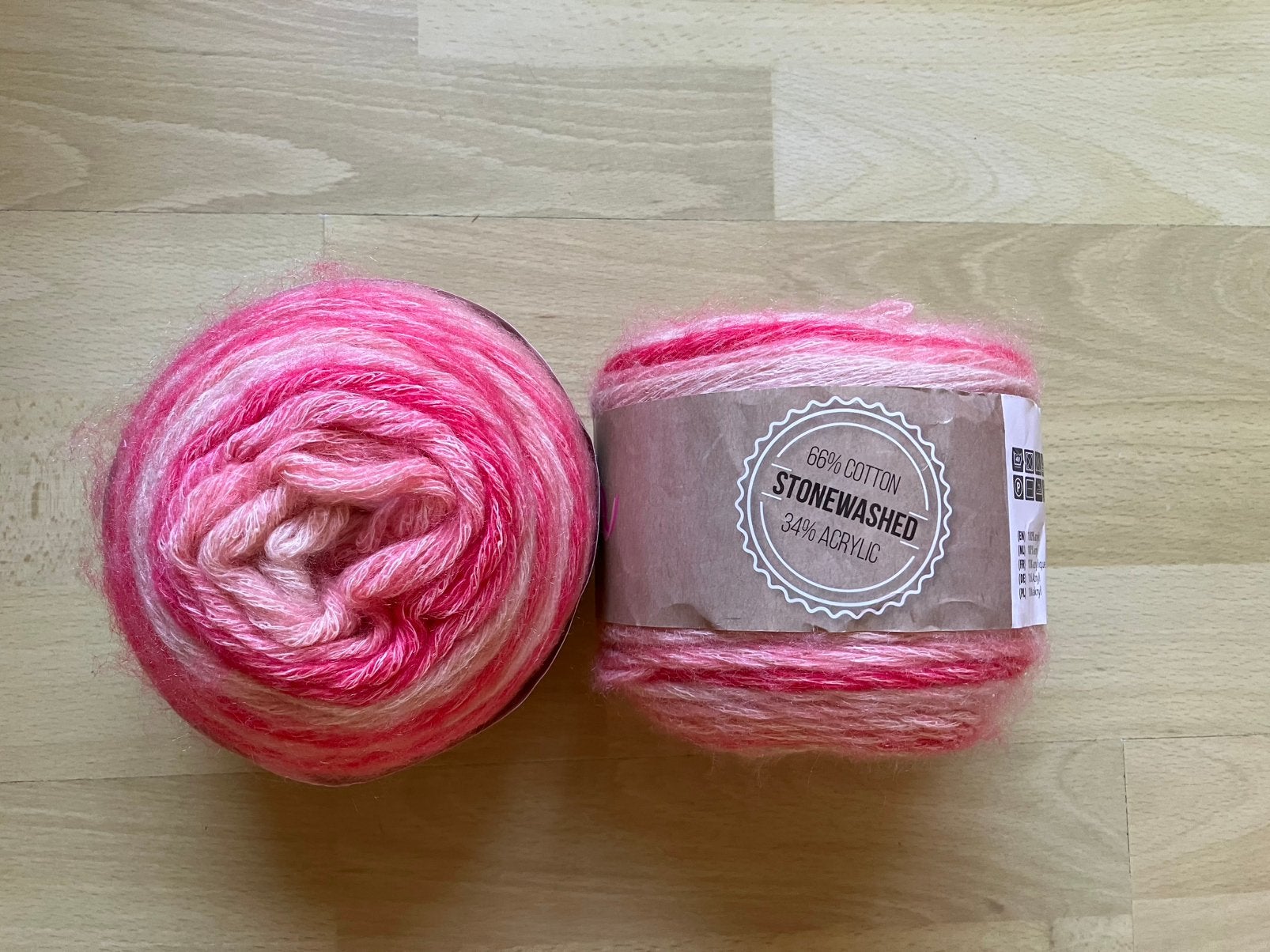 Cake Yarn 2 bollen roze gemêleerde breiwol van 150 gram, Hobby en Vrije tijd, Breien en Haken, Ophalen of Verzenden, Nieuw, Breien of Haken