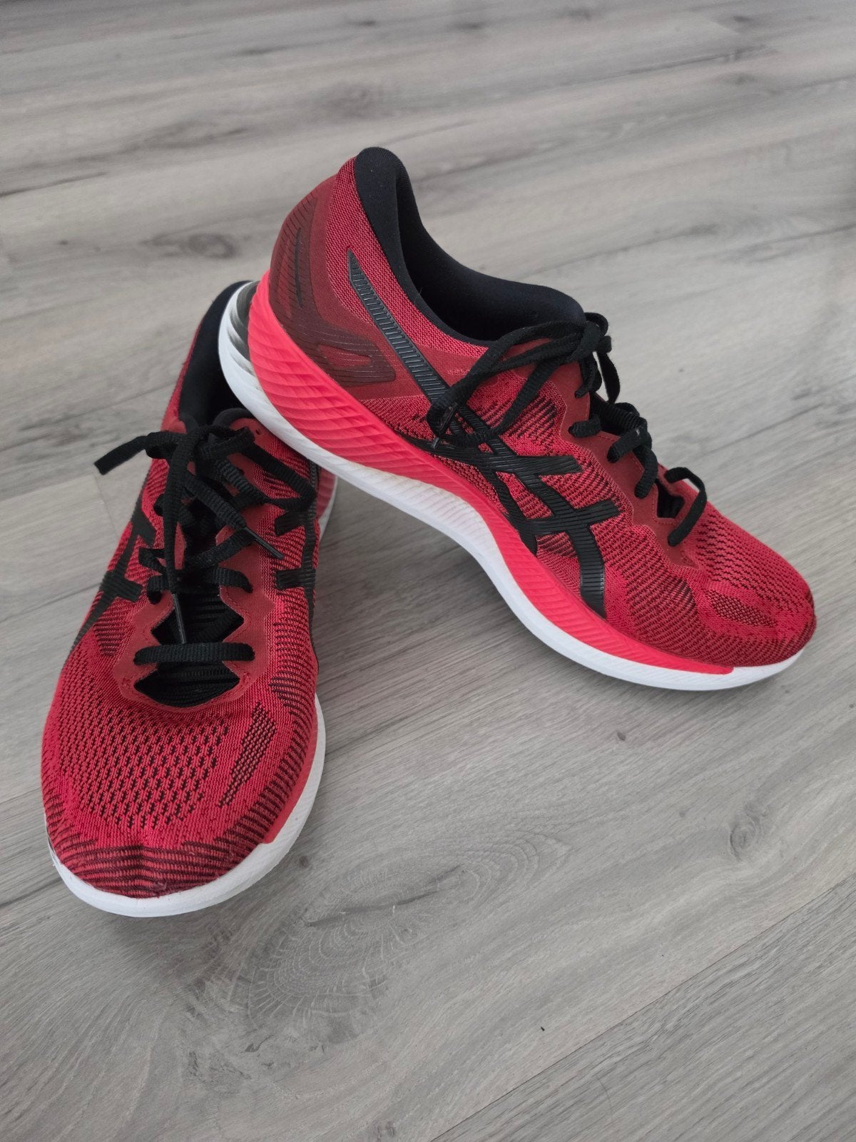Asics GlideRide hardloopschoenen - maat 46, Sport en Fitness, Loopsport en Atletiek, Hardloopschoenen, Ophalen of Verzenden, Zo goed als nieuw