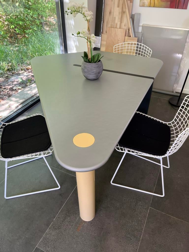 Castelijn vlieger tafel design loek straver, Huis en Inrichting, Tafels | Eettafels, Ophalen, Overige materialen, Gebruikt, 100 tot 150 cm