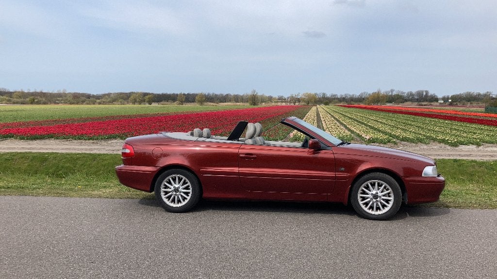 Volvo C70 2.4 T Cabrio AUT 1999 Rood te koop, Auto's, C70, 4 stoelen, 2435 cc, Grijs