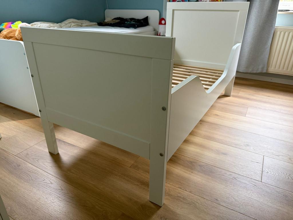 Wit kinderbed met lattenbodem, Huis en Inrichting, Slaapkamer | Bedden, Ophalen, Gebruikt, Wit, 190 cm of minder