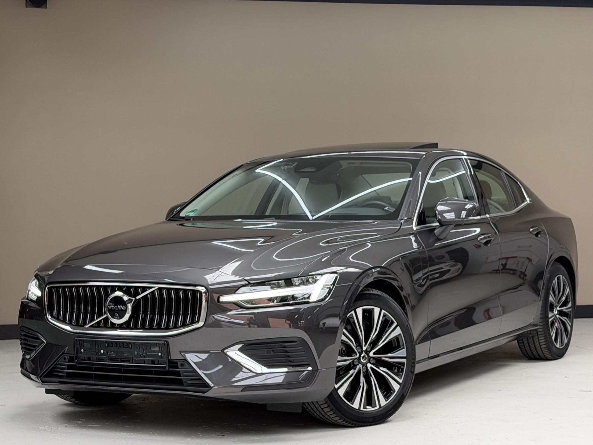 Volvo S60 2.0 Recharge T8 AWD Ultimate Dark 455 PK 1e eig.,, Auto's, Volvo, Automaat, Gebruikt, 4 cilinders, Vierwielaandrijving