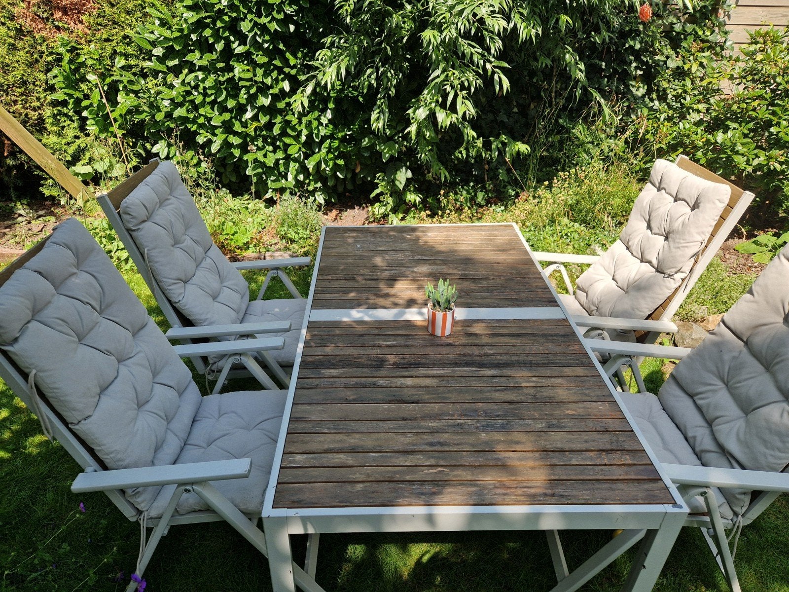 Tuinset: Tafel en 4 verstelbare stoelen incl hoes en kussens, Ophalen, Gebruikt, Rechthoekig