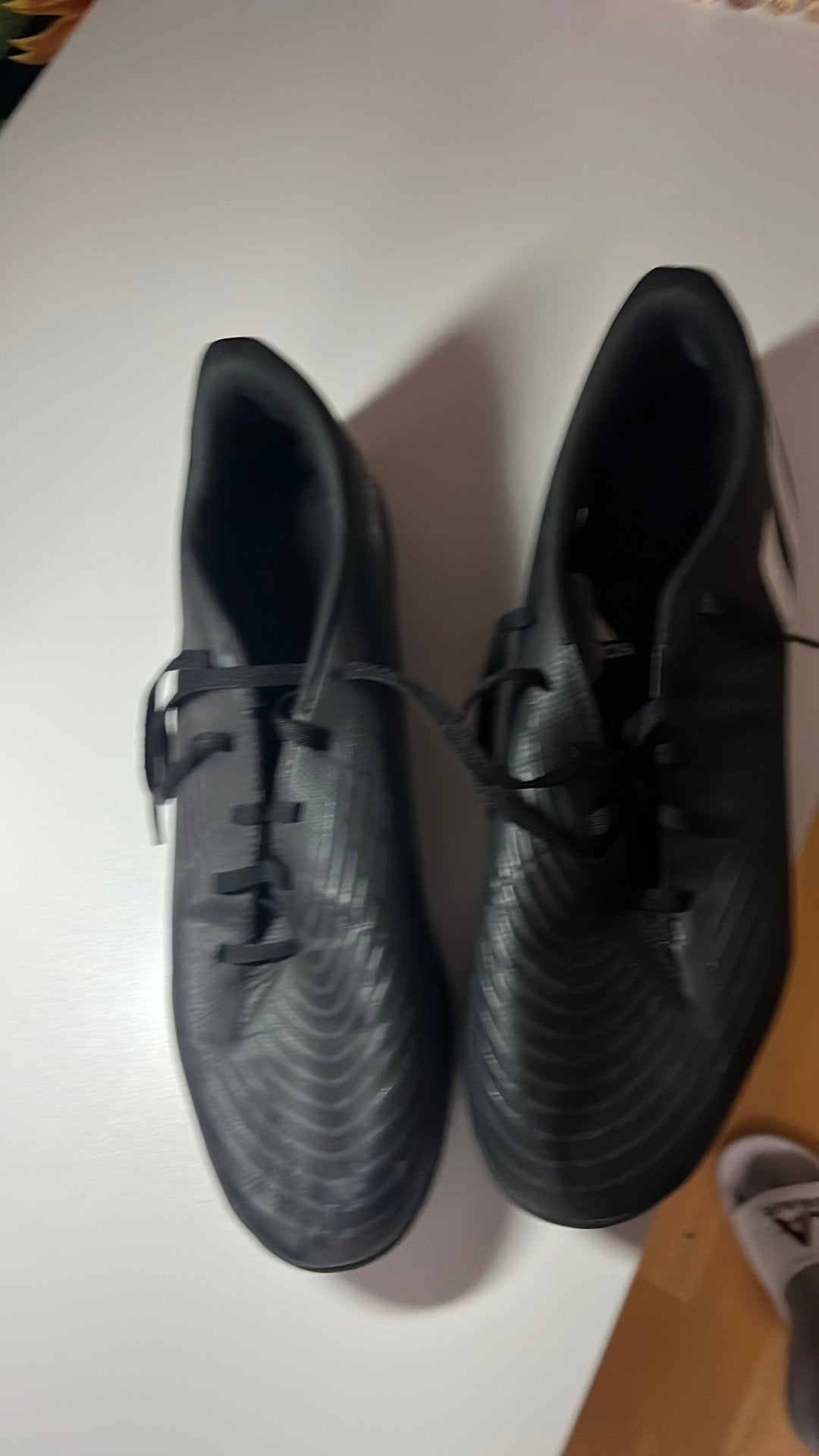 Voetbal schoenen kunstgras, Maat XS of kleiner, Schoenen, Nieuw, Ophalen of Verzenden