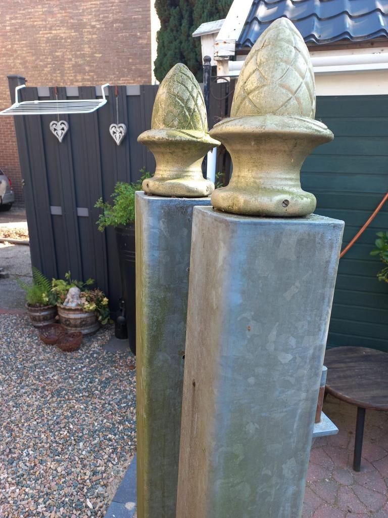 Ze zijn 132 cm hoog tussen de scharnier 92 cm, Tuin en Terras, Ophalen of Verzenden, Gietijzer, Overige typen