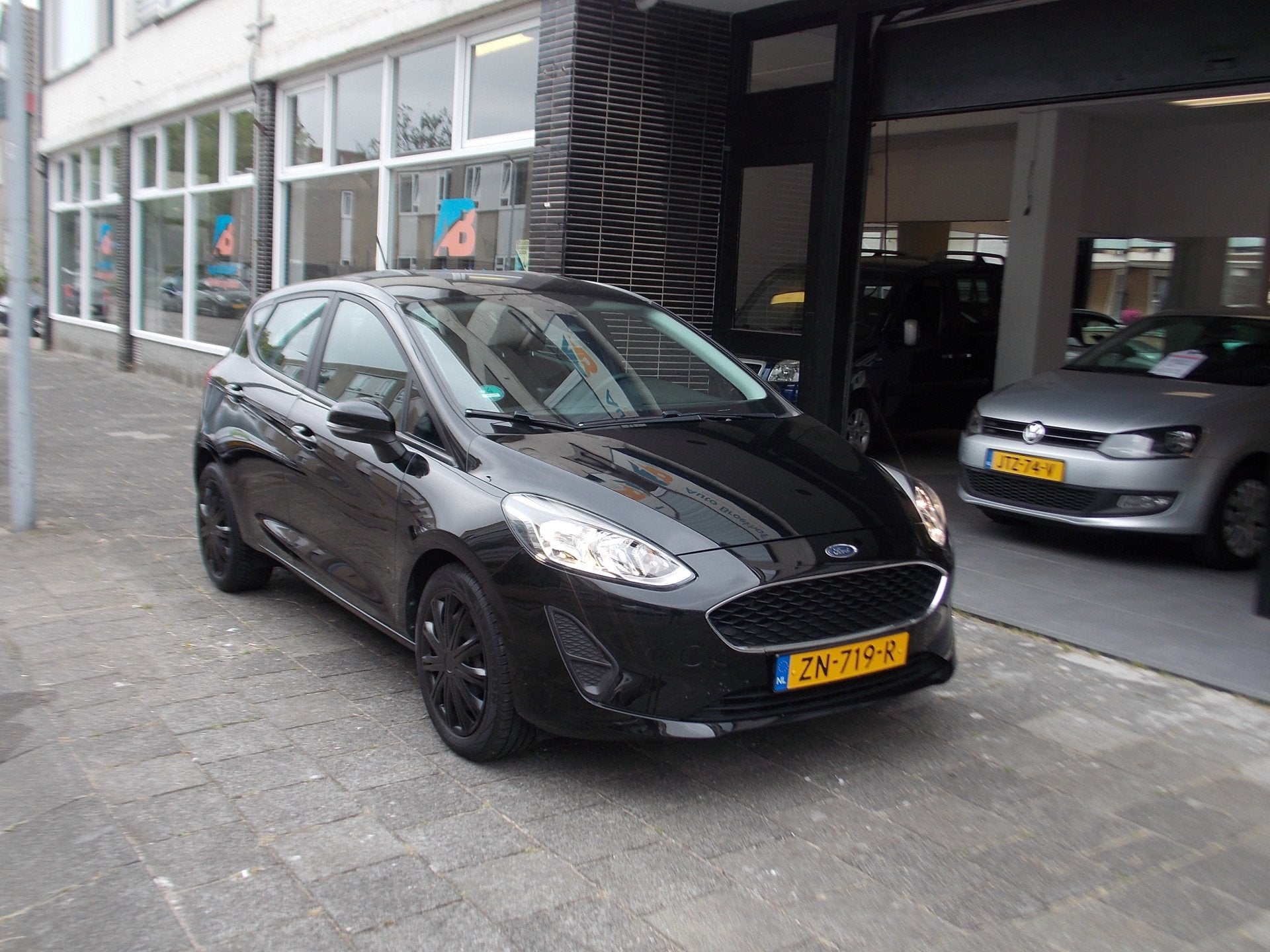 Ford Fiesta 1.1 Trend NAVI PDC CRUISE CONTROLE (bj 2019), Auto's, Voorwielaandrijving, Gebruikt, Origineel Nederlands, Bedrijf
