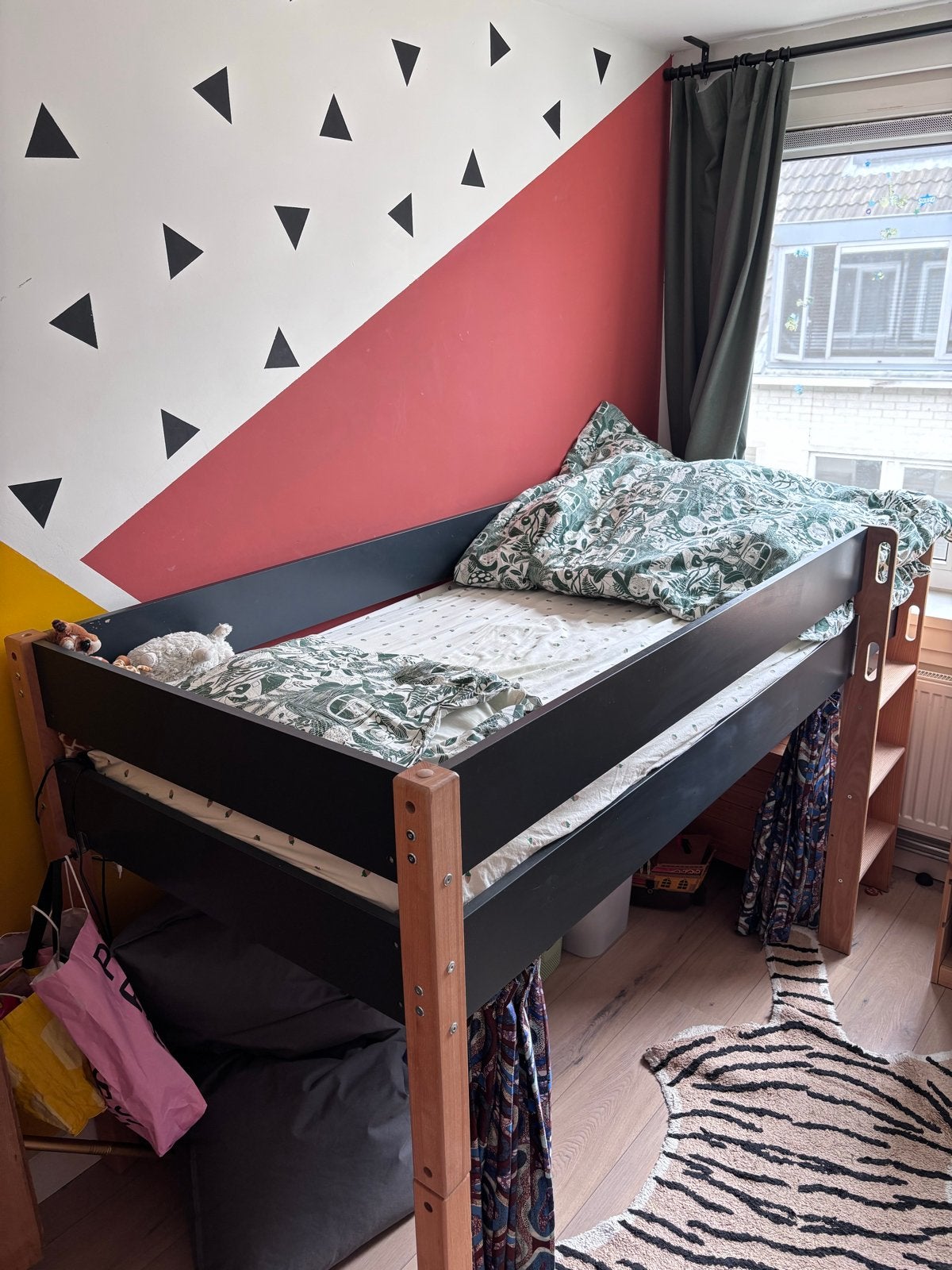 Halfhoogslaper / Eenpersoonsbed - Zonder matras, Ophalen, Eenpersoons, 210 cm, Minder dan 160 cm