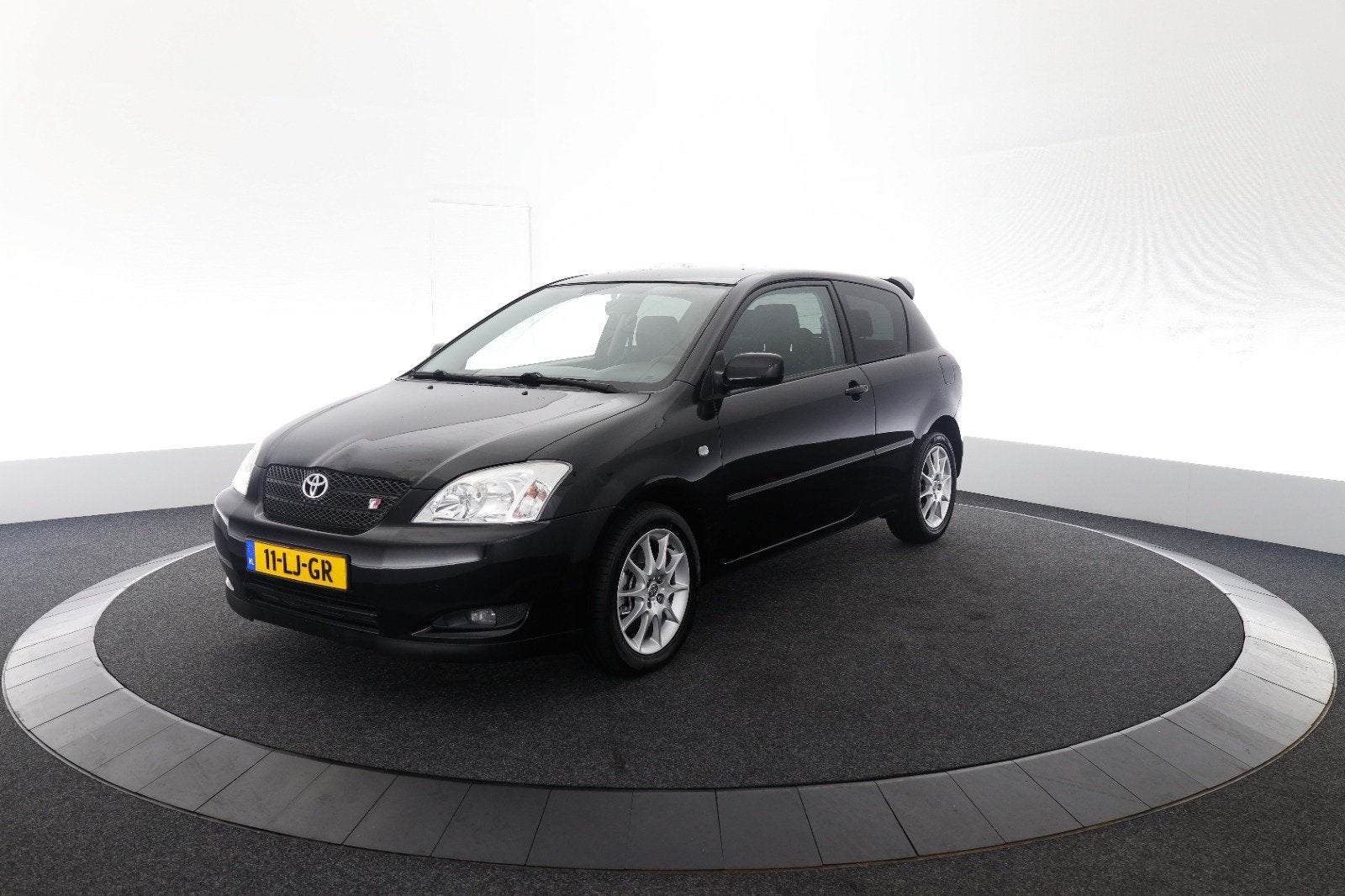 Toyota Corolla 1.8 Vvt-i 3DR T Sport 2003 Zwart, Voorwielaandrijving, Zwart, Zwart, Origineel Nederlands