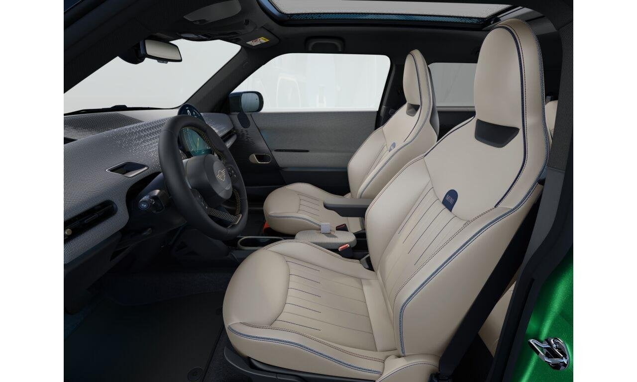 MINI 3-Deurs Cooper SE Favoured Trim | Pakket M, Auto's, Zwart, Sportstoelen, 4 stoelen, Mini Electric