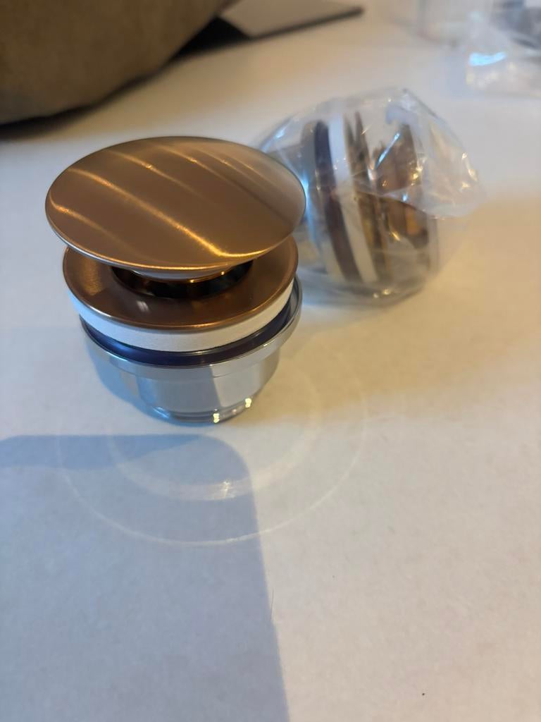 2x Afvoerplug brushed rosé X2O, Doe-het-zelf en Verbouw, Sanitair, Ophalen of Verzenden, Nieuw, Wastafel