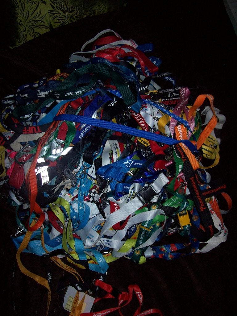 Grote verzameling lanyards / keycords 56 STUKS, Ophalen of Verzenden, Zo goed als nieuw, Merk