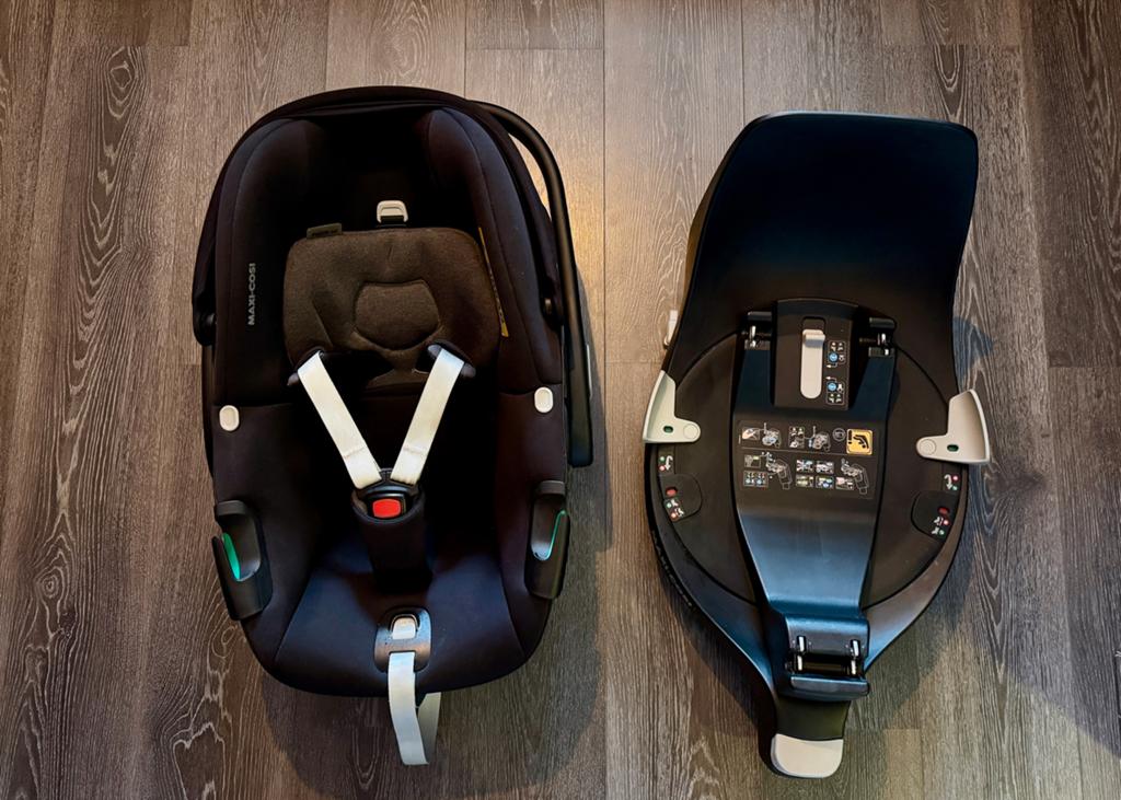 Maxi-Cosi Pebble 360 Pro autostoel - FamilyFix 360 Pro base, Verstelbare rugleuning, Ophalen of Verzenden, Zo goed als nieuw, Isofix