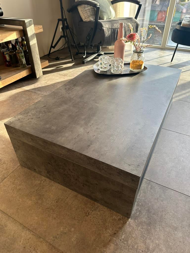 Salontafel betonlook, Ophalen, 100 tot 150 cm, 50 tot 100 cm, Zo goed als nieuw