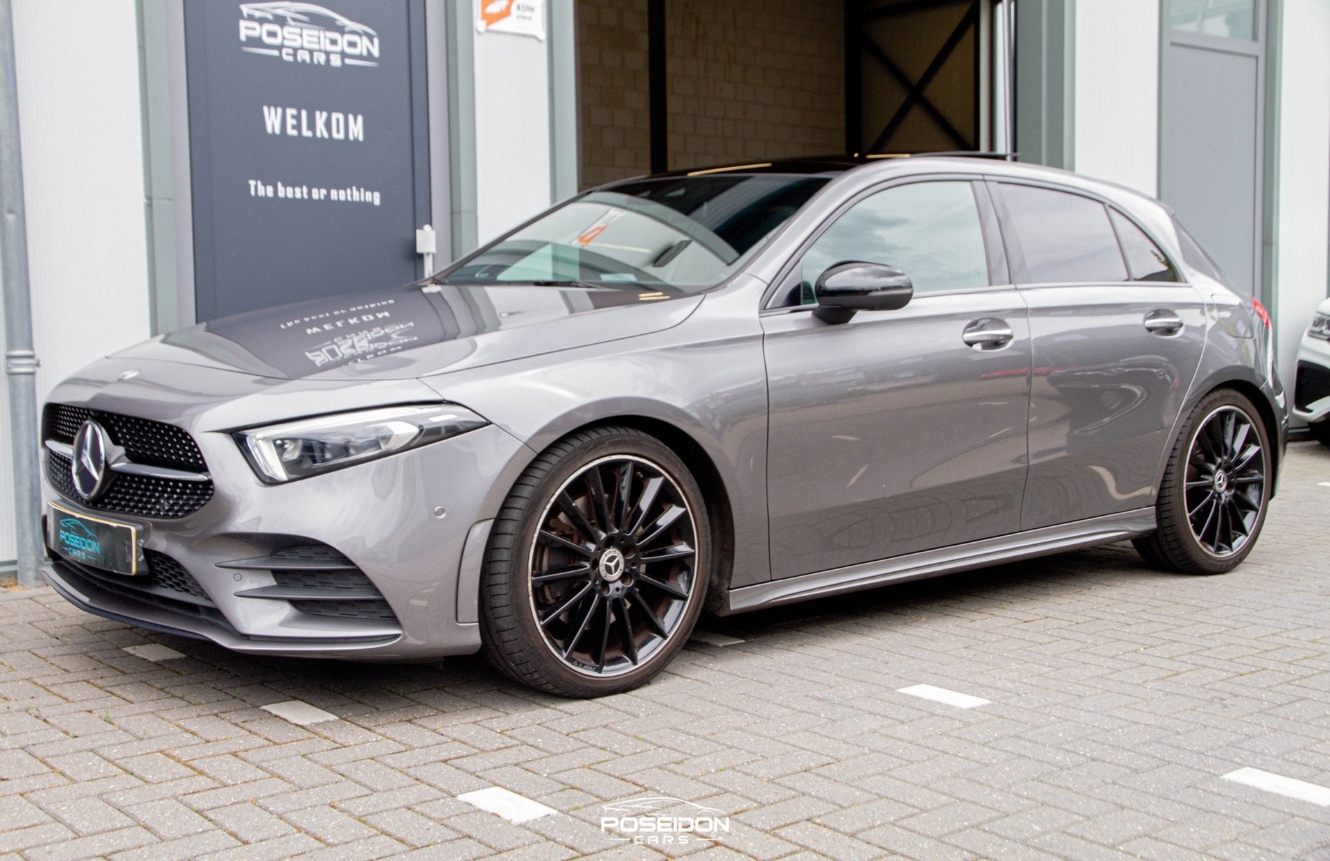 Mercedes-Benz A-klasse A220 AMG | PANO | MEMORY | KEYLESS |, Auto's, Mercedes-Benz, Automatische klimaatregeling, Gebruikt, Origineel Nederlands